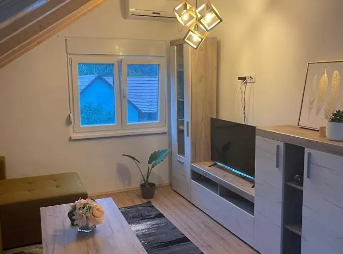 アパート Nas San